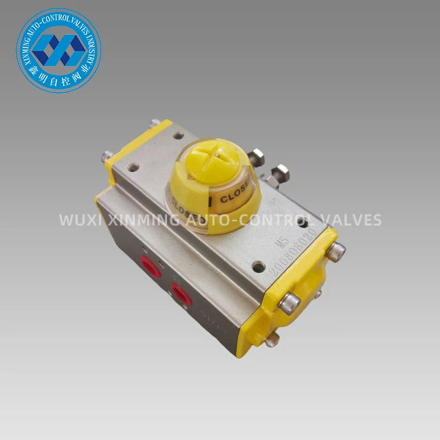 Pneumatische actuator met hoekslag